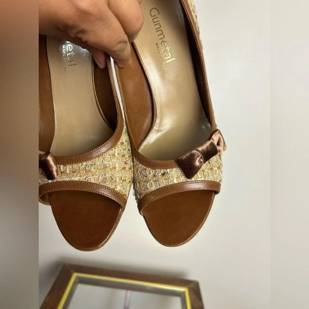 GUNMETAL Made in Italy  Brown and Tan Stiletto High Heels Fabric-Leather 41-10.5